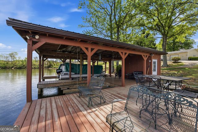1052 Crooked Creek Road, Eatonton, GA 31024
