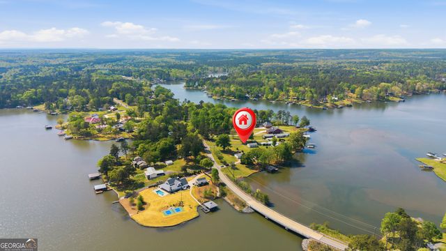 1052 Crooked Creek Road, Eatonton, GA 31024