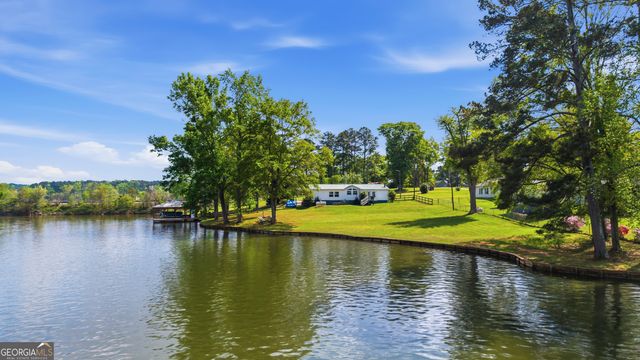 1052 Crooked Creek Road, Eatonton, GA 31024