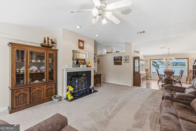 1052 Crooked Creek Road, Eatonton, GA 31024