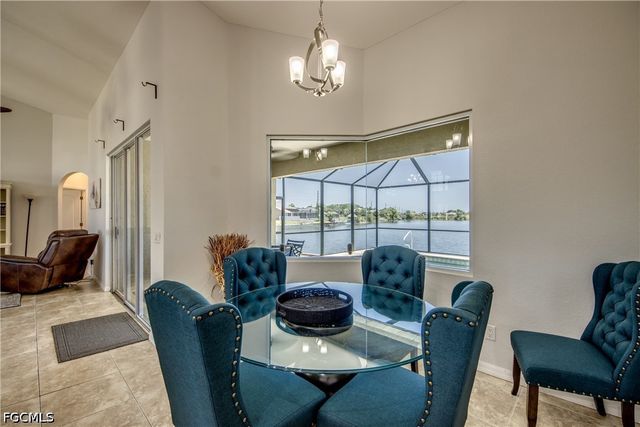 2319 NE 19th ST, Cape Coral, FL 33909