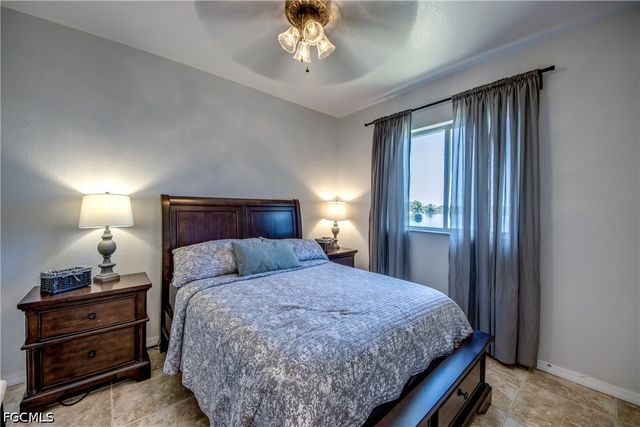 2319 NE 19th ST, Cape Coral, FL 33909