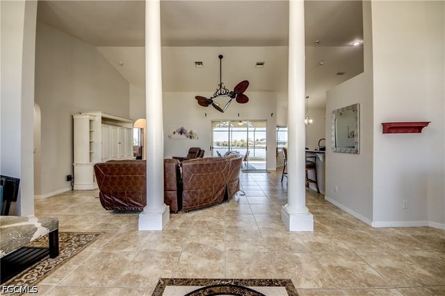 2319 NE 19th ST, Cape Coral, FL 33909