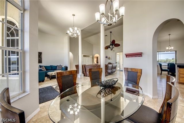 2319 NE 19th ST, Cape Coral, FL 33909