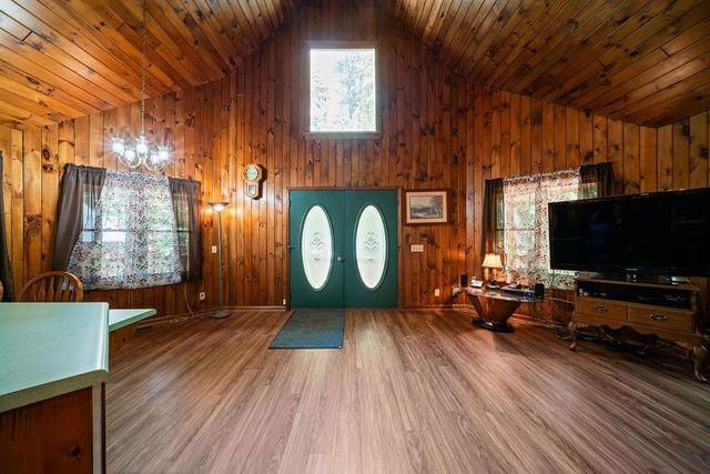 1247 Newport Drive, Ellijay, GA 30540