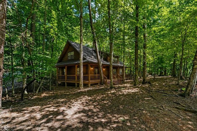 1247 Newport Drive, Ellijay, GA 30540