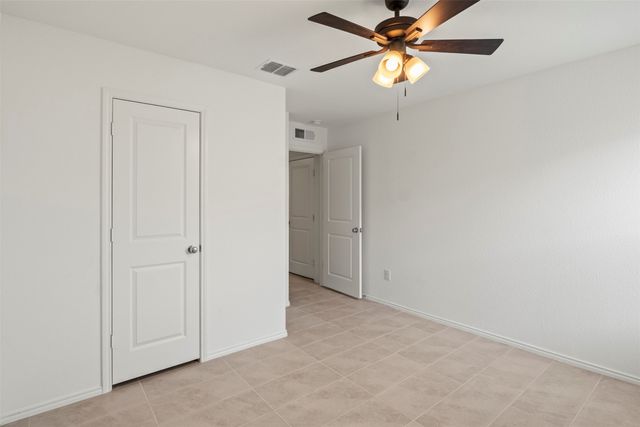 11807 Marcellus Way, Justin, TX 76247