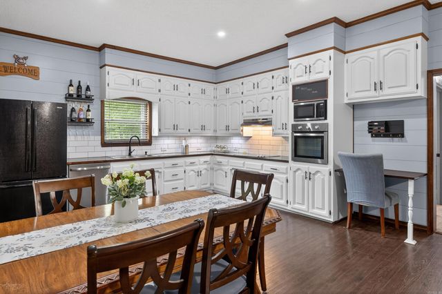 527 S 14Th Street, Arkadelphia, AR 71923