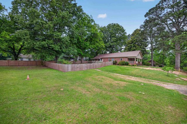 527 S 14Th Street, Arkadelphia, AR 71923