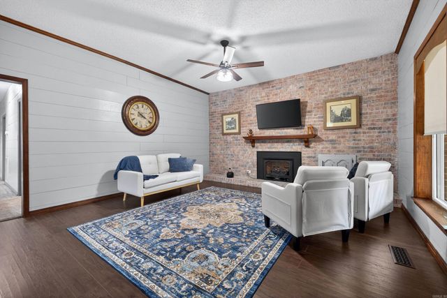 527 S 14Th Street, Arkadelphia, AR 71923