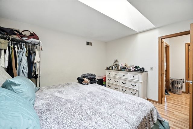 110 Lamplighter Ln C, Springfield, MA 01119