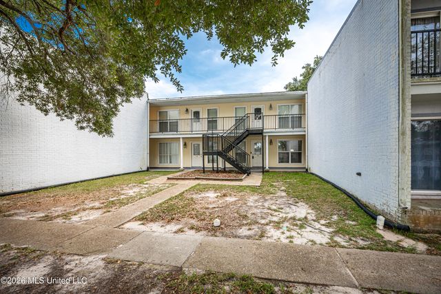 3230 Cumberland Road, 16, Ocean Springs, MS 39564