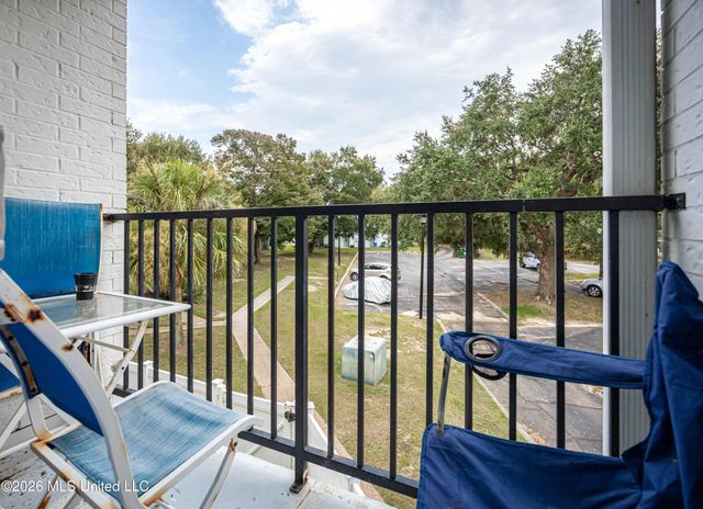 3230 Cumberland Road, 16, Ocean Springs, MS 39564