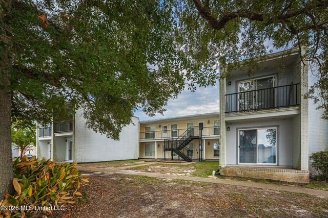 3230 Cumberland Road, 16, Ocean Springs, MS 39564