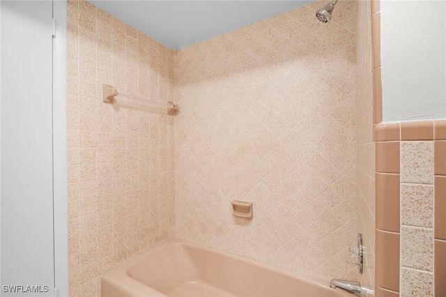 5091 Westminster DR, Fort Myers, FL 33919