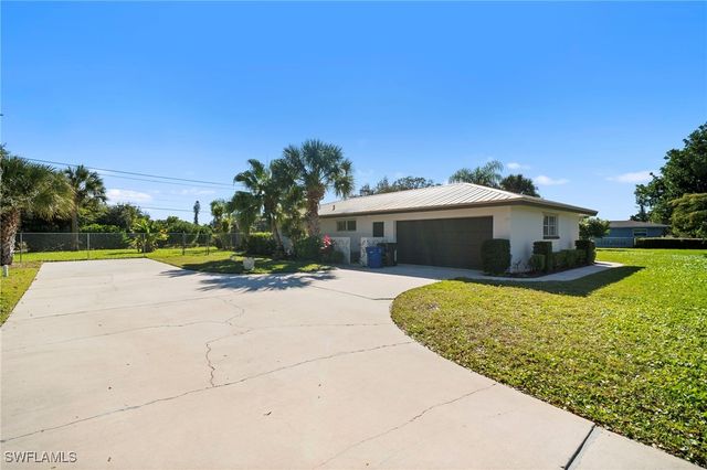 5091 Westminster DR, Fort Myers, FL 33919