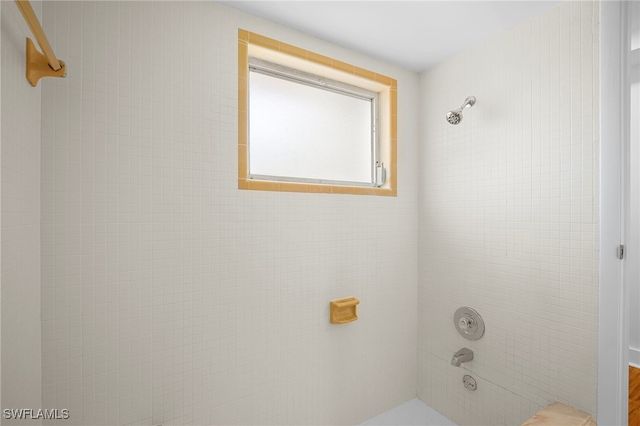 5091 Westminster DR, Fort Myers, FL 33919