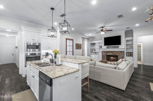 813 Bryce Street, Brandon, MS 39047