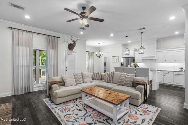 813 Bryce Street, Brandon, MS 39047