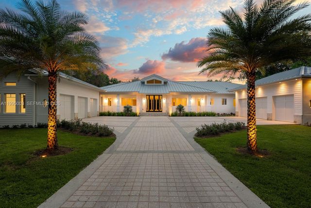 7900 SW 118th St, Pinecrest, FL 33156