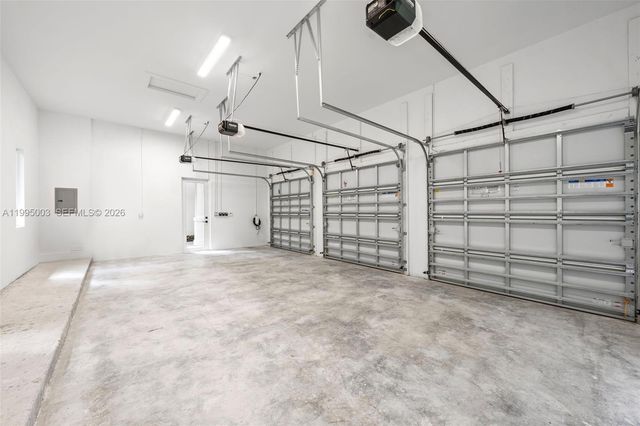 7900 SW 118th St, Pinecrest, FL 33156