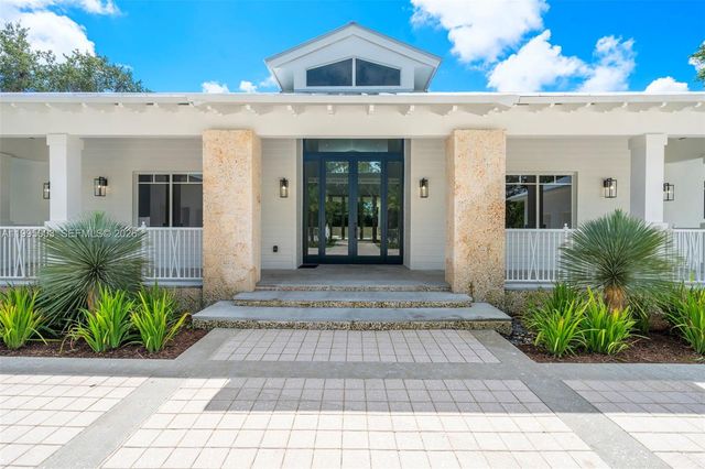7900 SW 118th St, Pinecrest, FL 33156