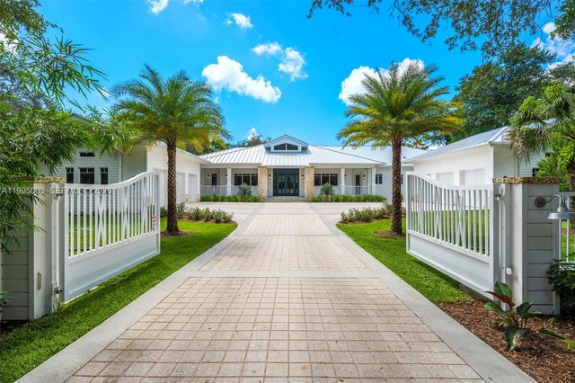 7900 SW 118th St, Pinecrest, FL 33156