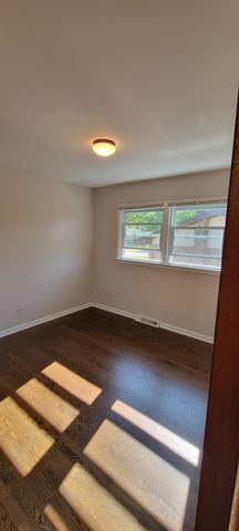 608 Trent Lane, Schaumburg, IL 60193
