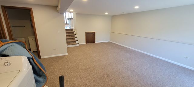 608 Trent Lane, Schaumburg, IL 60193