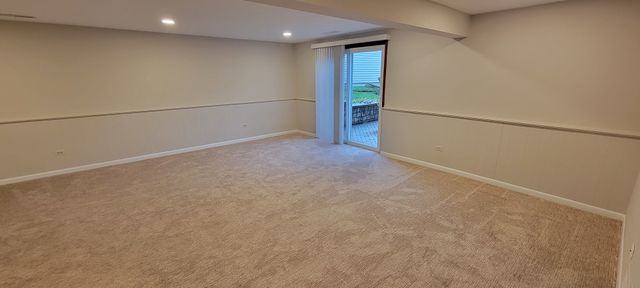 608 Trent Lane, Schaumburg, IL 60193