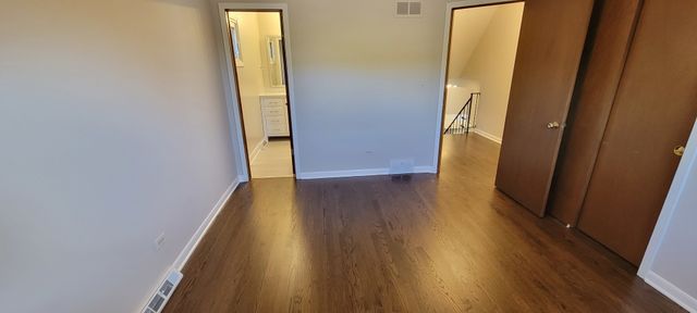 608 Trent Lane, Schaumburg, IL 60193