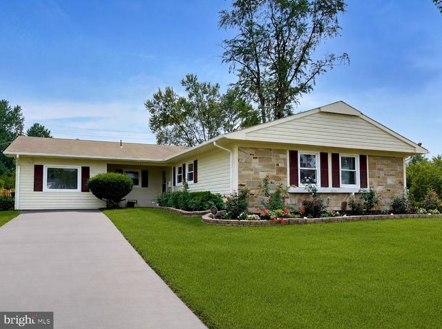 15711 PARAMONT LN, Bowie, MD 20716