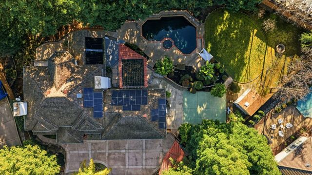 105 Wolcot Ct, Folsom, CA 95630