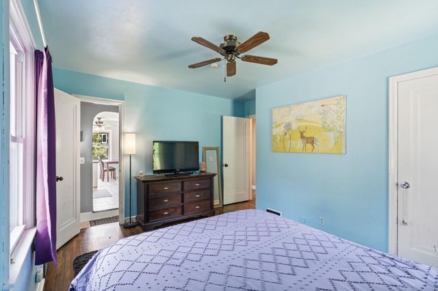 1197 Mclean Avenue, Saint Paul, MN 55106