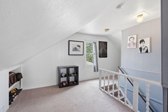 1197 Mclean Avenue, Saint Paul, MN 55106
