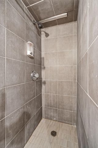 1197 Mclean Avenue, Saint Paul, MN 55106