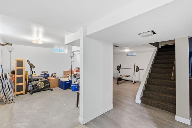 1197 Mclean Avenue, Saint Paul, MN 55106