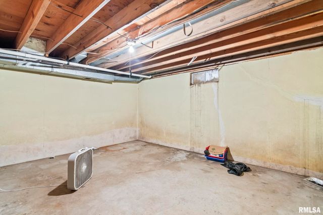 2108 AUSTIN Drive, Springfield, IL 62704