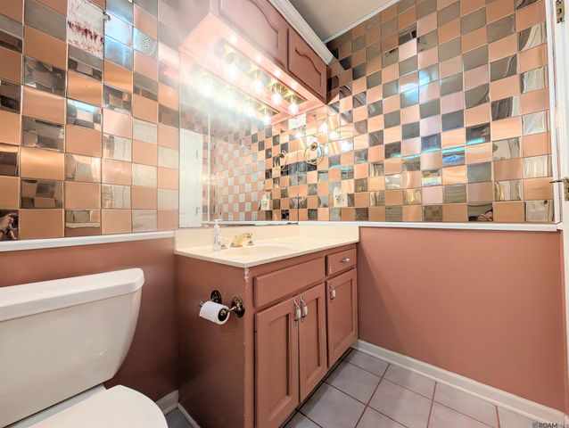 13724 Blackwater Rd, Baker, LA 70714