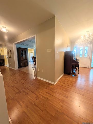 13724 Blackwater Rd, Baker, LA 70714