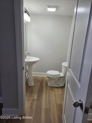 2505 Franklin Ave, Louisville, KY 40216