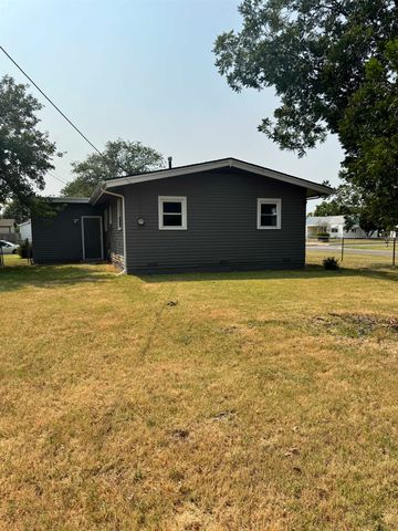 2804 S Everett, Wichita, KS 67217