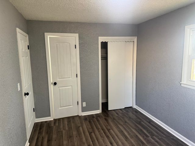 2804 S Everett, Wichita, KS 67217
