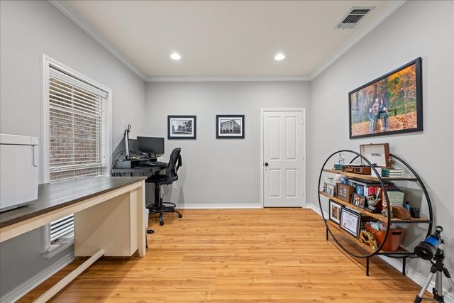 19870 Post Oak Bend, Lindale, TX 75771