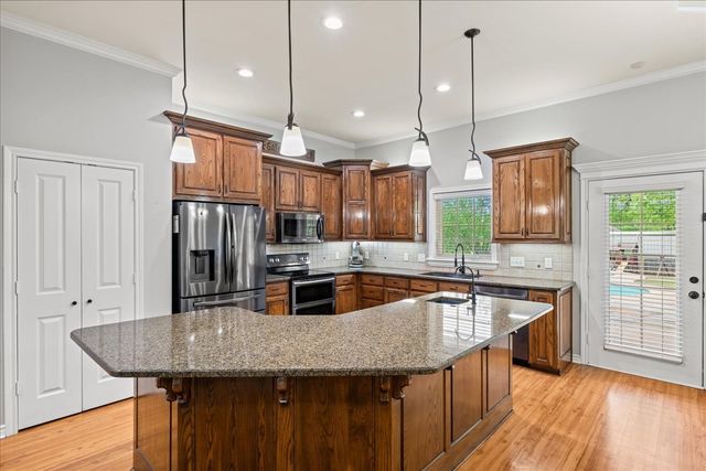 19870 Post Oak Bend, Lindale, TX 75771