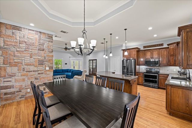 19870 Post Oak Bend, Lindale, TX 75771