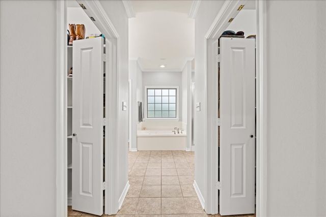 19870 Post Oak Bend, Lindale, TX 75771