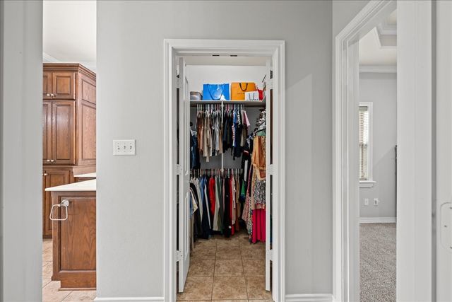 19870 Post Oak Bend, Lindale, TX 75771