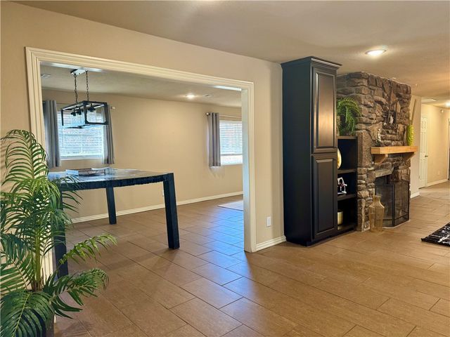 4711 Rocky Ridge Trail, Rogers, AR 72756