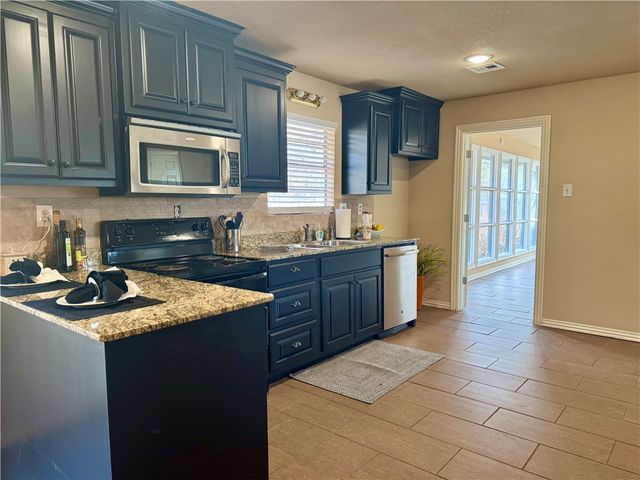 4711 Rocky Ridge Trail, Rogers, AR 72756